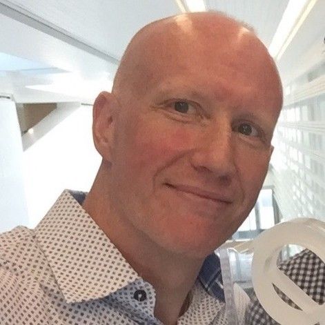 Sean Erikson Headshot.jpg